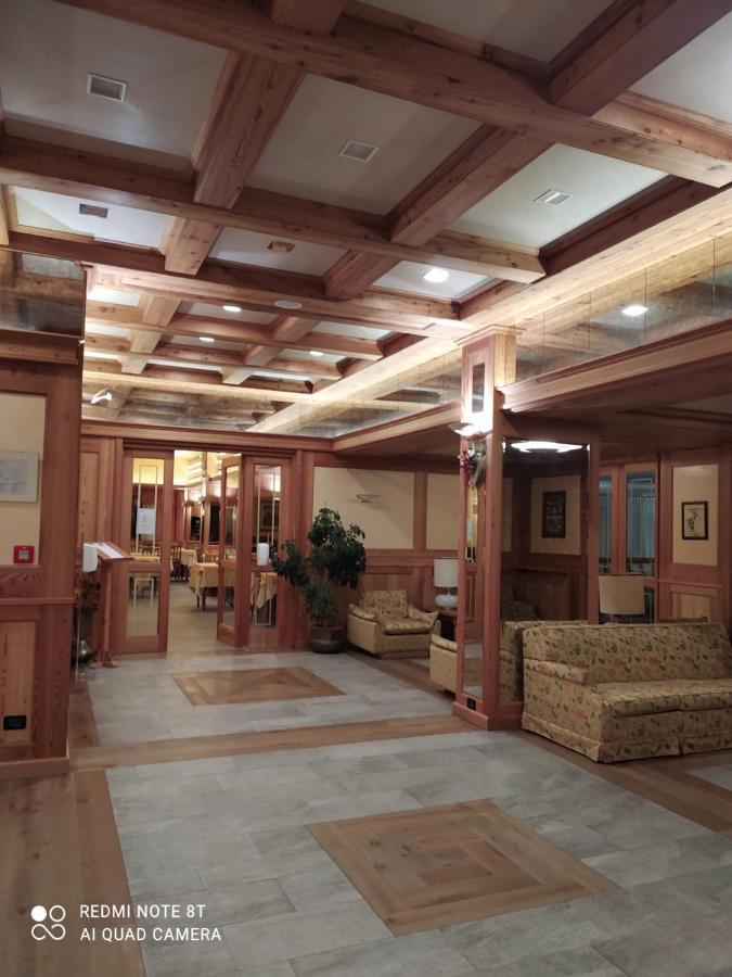 Hotel Breuil Экстерьер фото