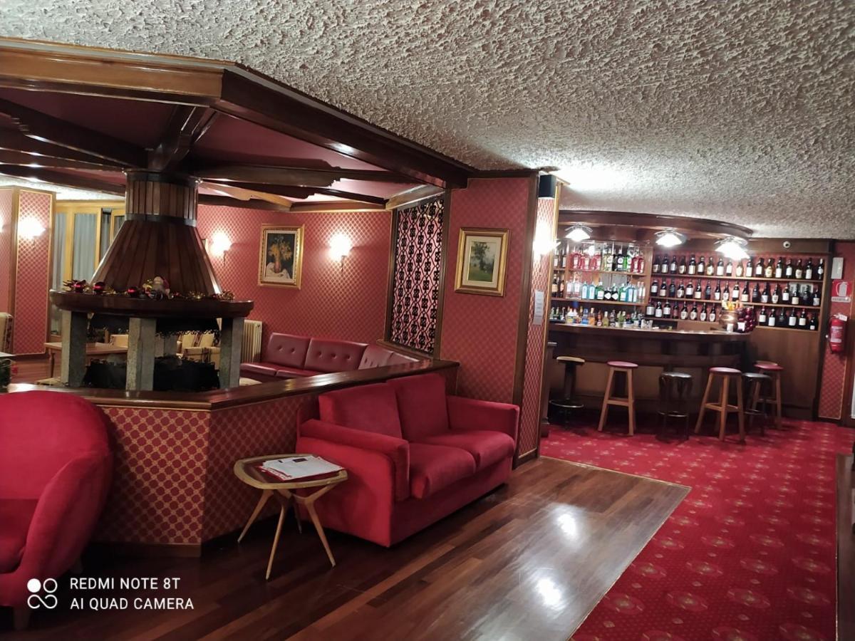 Hotel Breuil Экстерьер фото