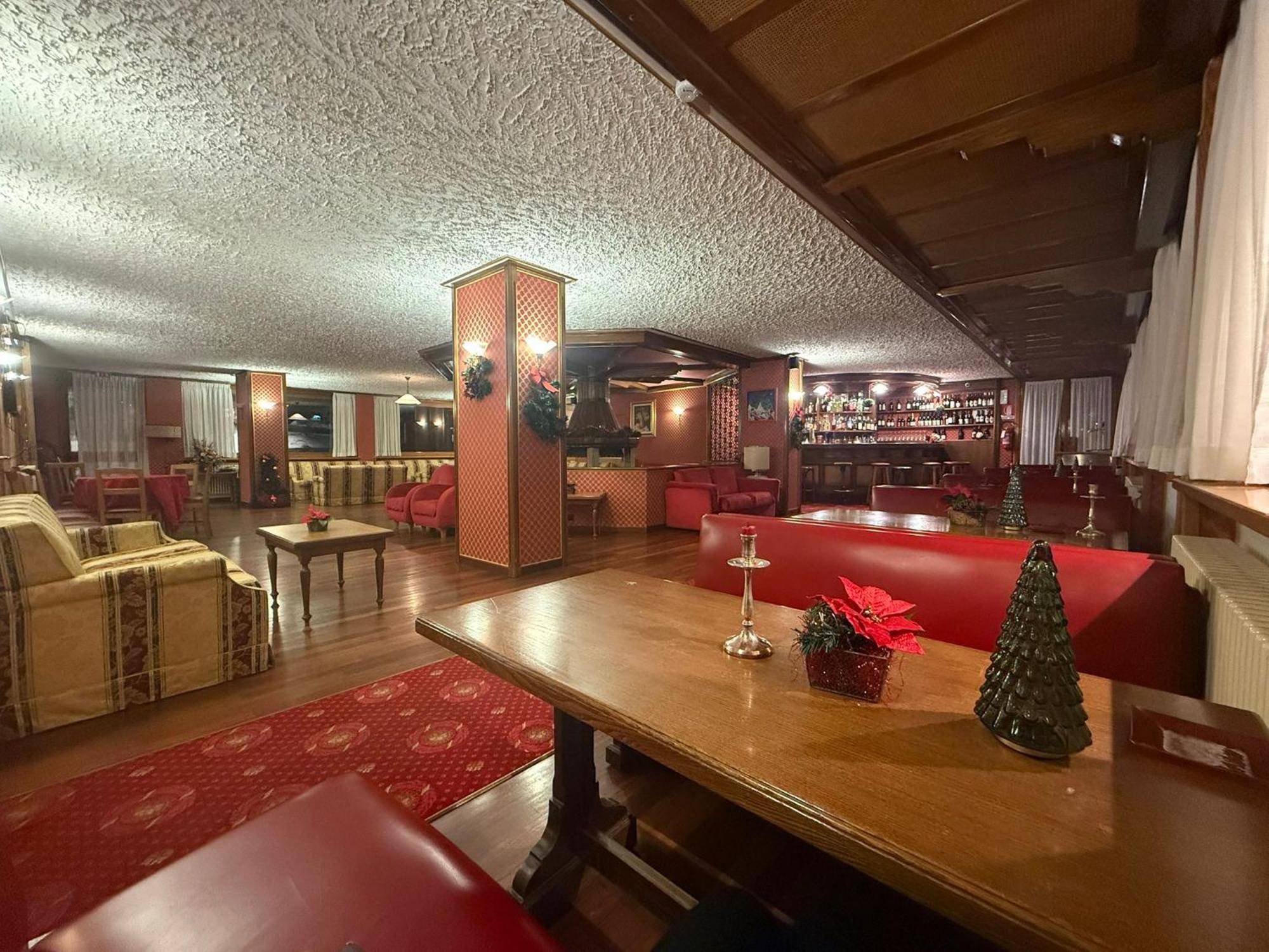 Hotel Breuil Экстерьер фото