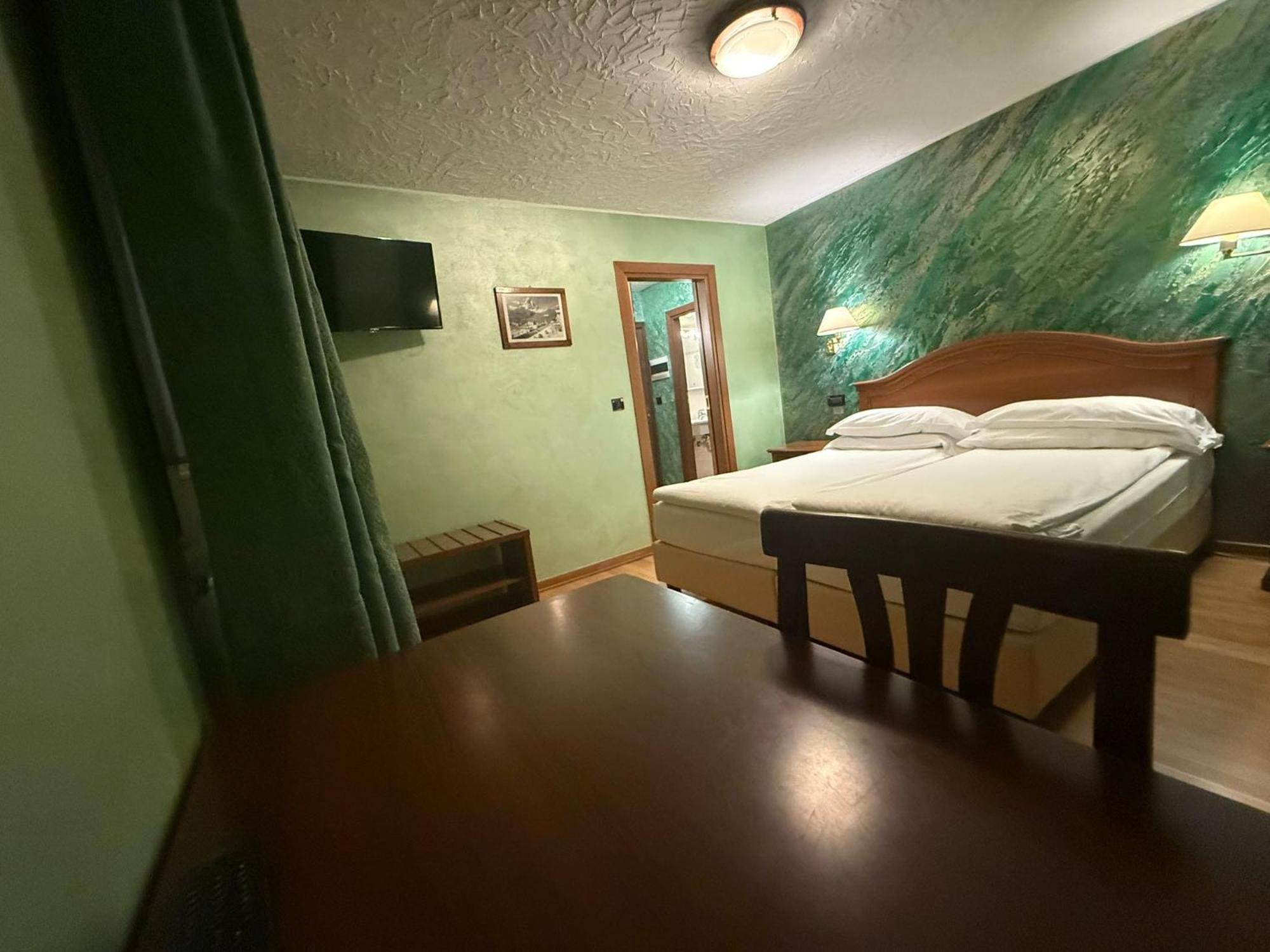 Hotel Breuil Экстерьер фото